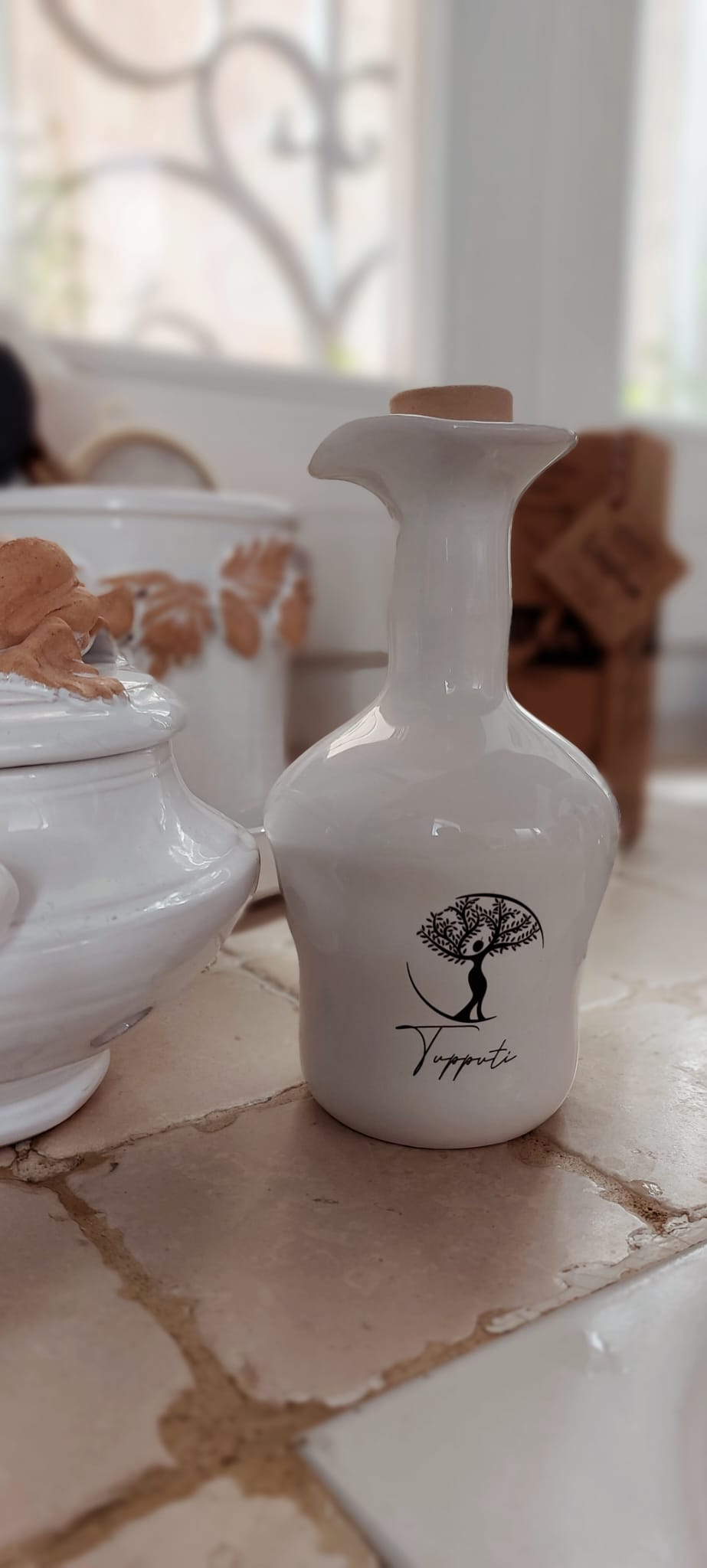 LINPHA OLIO EXTRA VERGINE DI OLIVA Agricola Tupputi -  Bottiglia Bianca cl.250